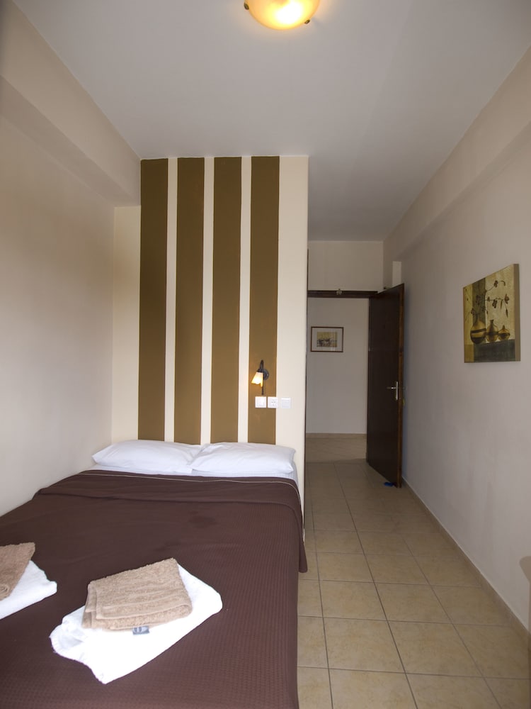 Standard Room photo 1