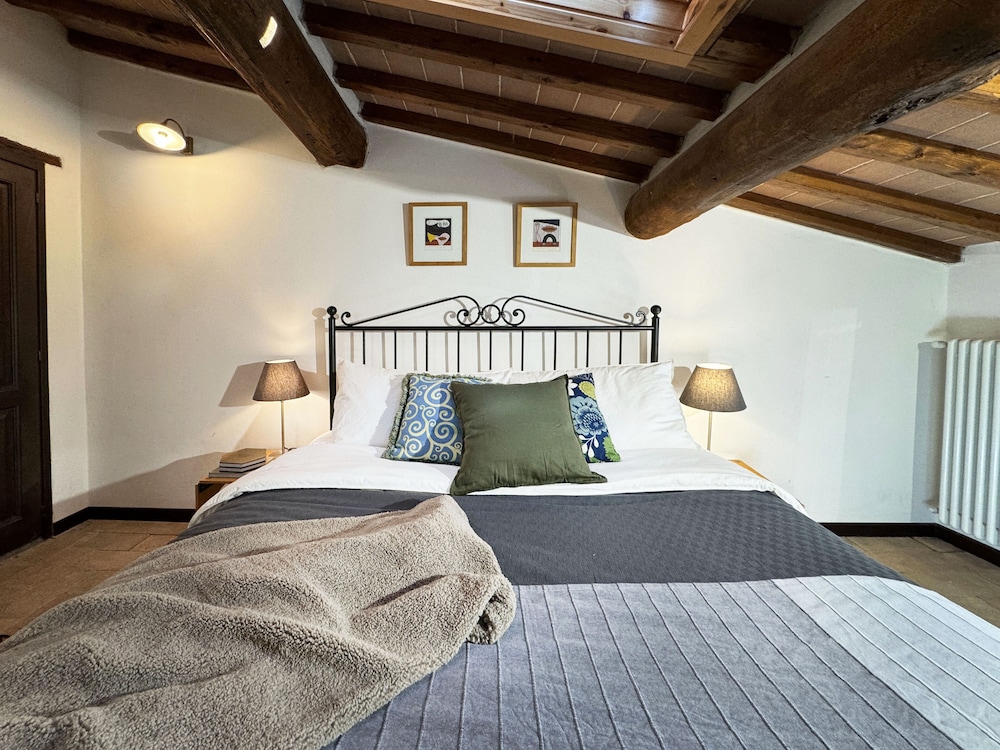 Standard Room photo 3