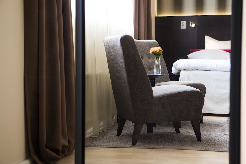 Standard Double Room (Medium) photo 1