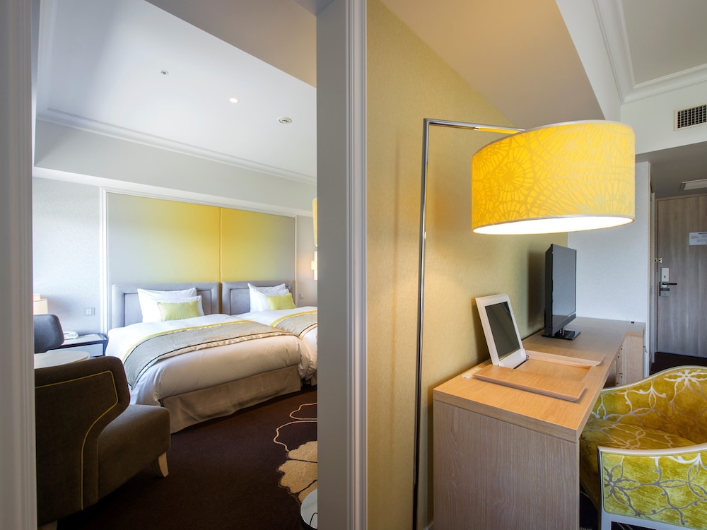Premium Room, 4 Persons, Station View, Non Smoking photo 3