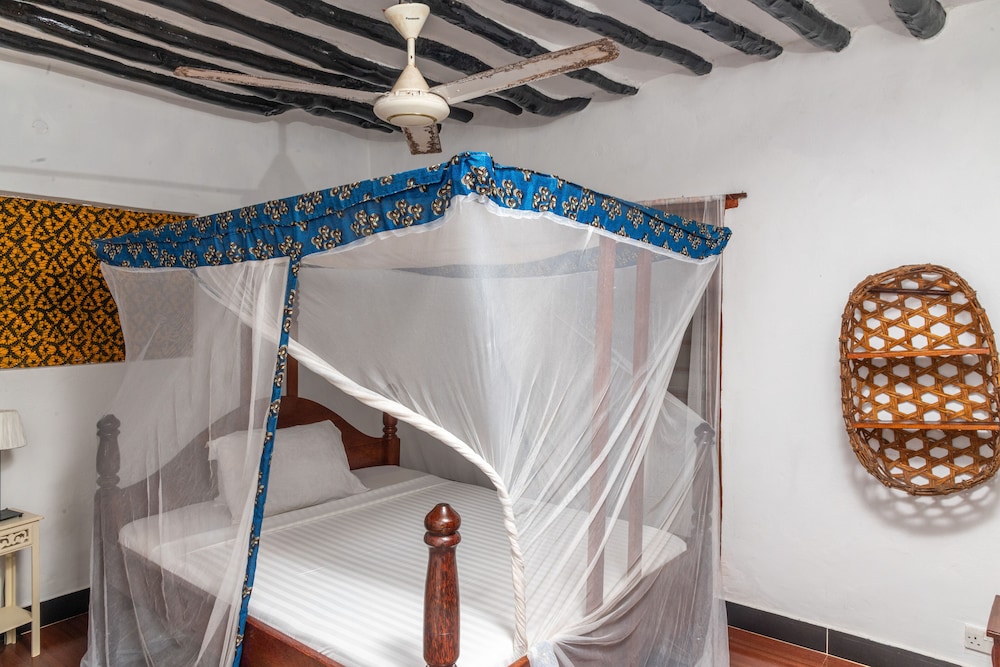 Comfort Bungalow, 1 Double Bed, Garden View photo 3