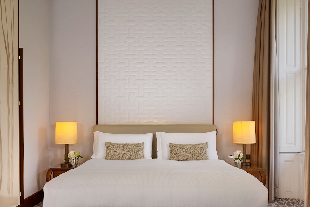 Premium Suite, 1 Bedroom thumbnail 5