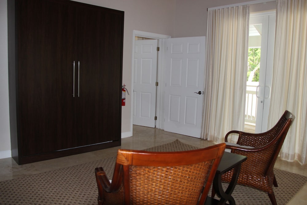 Dolphin Point Villas, Photo 5