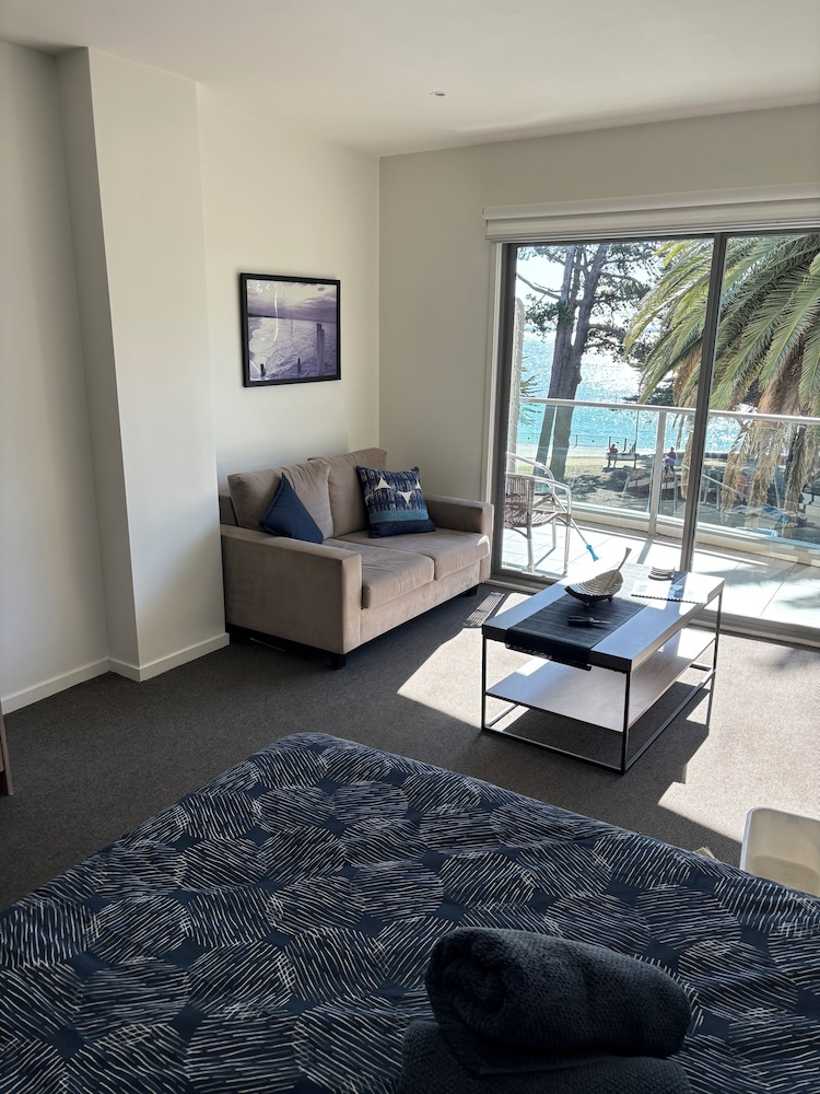 Beachfront@Waves photo 2