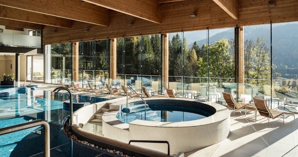 Classic Double Room, Mountain View (SPA Access) photo 1