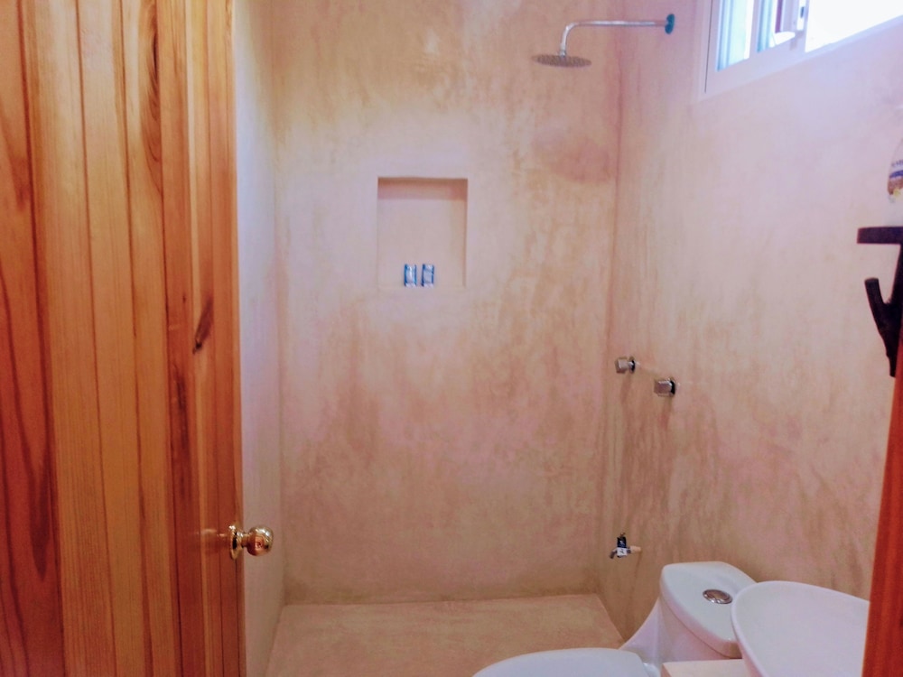 Standard Triple Room photo 2