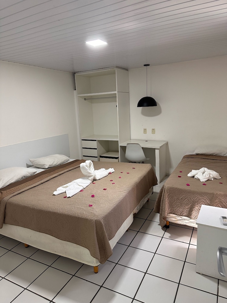 Basic Triple Room