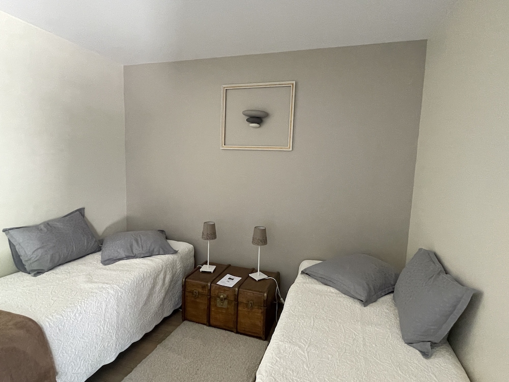 Basic Triple Room - Photo 6