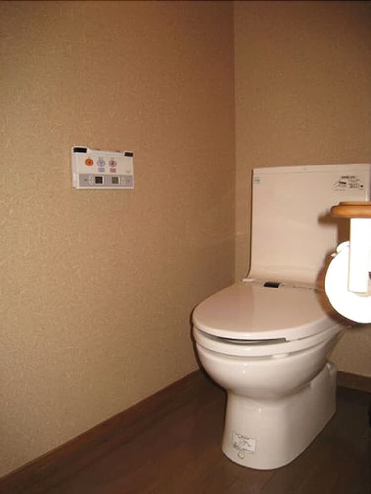 Standard Twin Room, Shared Bathroom photo 2