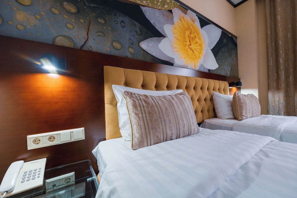 Standard Double Room - Photo 6