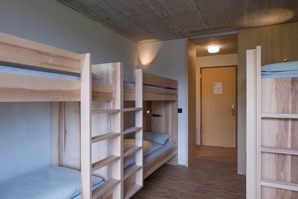 Shared Dormitory, Shared Bathroom (1 bed in a 6 bed dorm) photo 2