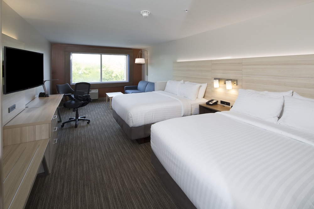 Suite, Multiple Beds, Accessible (Communications) - Photo 1