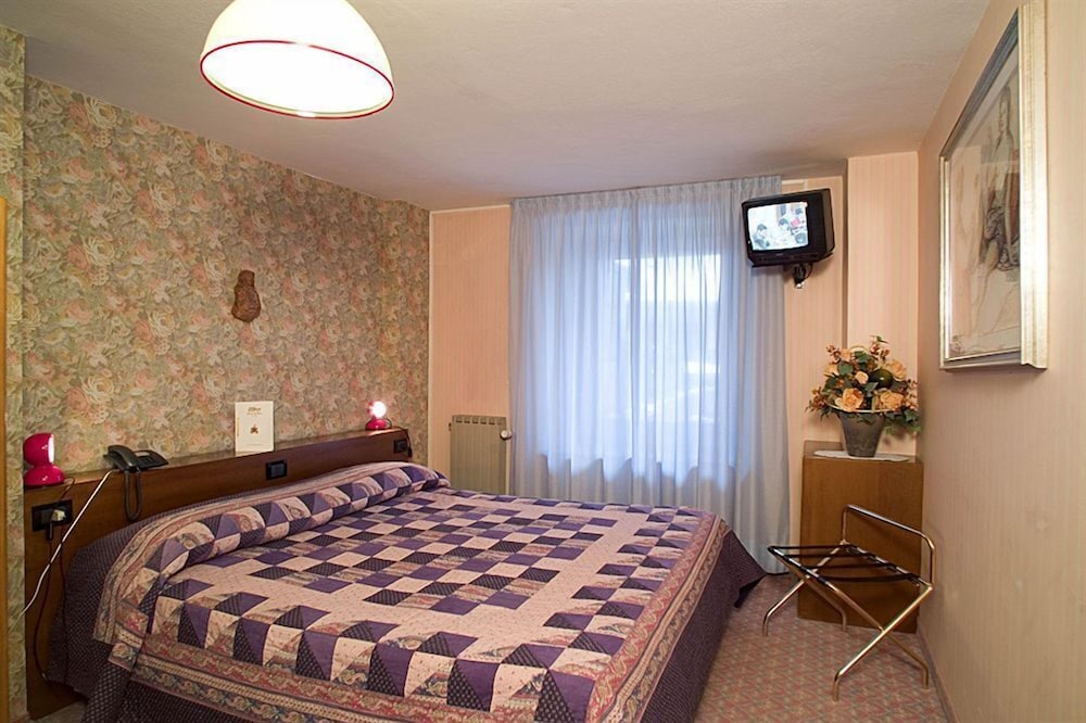 Economy Double or Twin Room - Photo 1