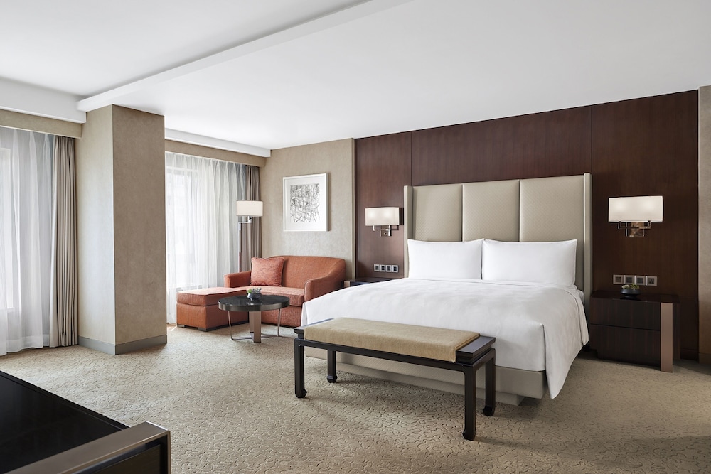 Suite, 1 Bedroom, City View photo 3