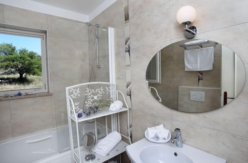 Comfort Double Room, 1 Double Bed, Balcony, Sea View - Photo 5
