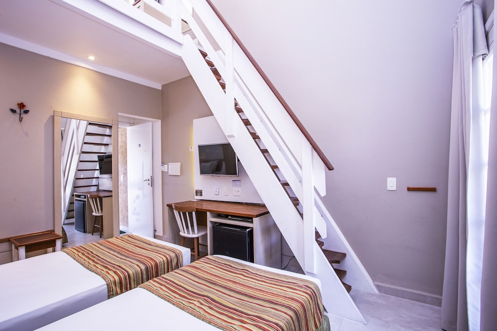 Deluxe Quadruple Room photo 2