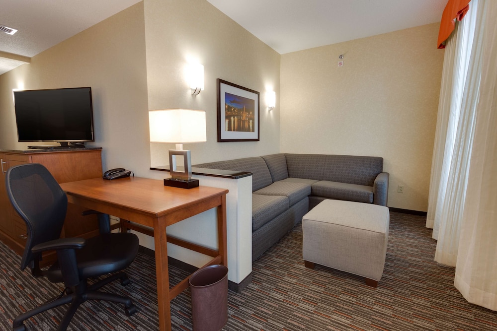 Deluxe Room, 1 King Bed, Refrigerator & Microwave (Oversized, Upper Floor)