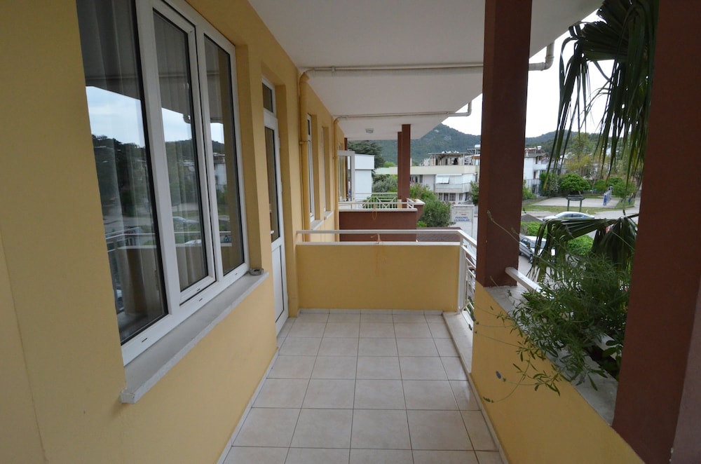 Family Apartment photo 3