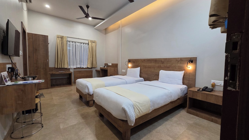 Deluxe Twin Room, 1 Bedroom, Smoking, Annex Building