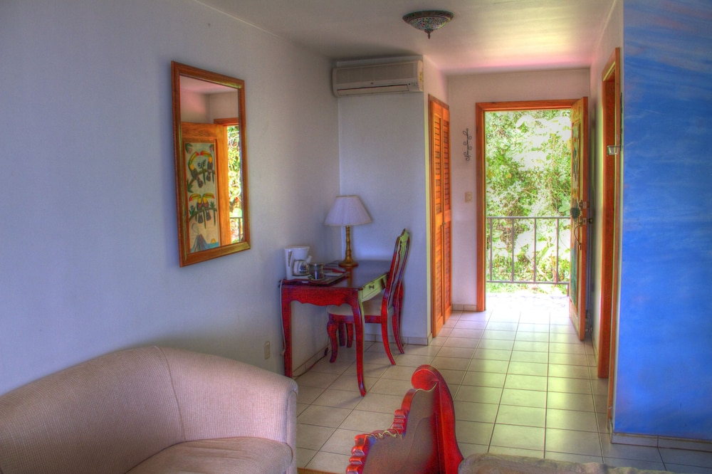 Honeymoon Room, 1 Bedroom, Balcony, Lake View