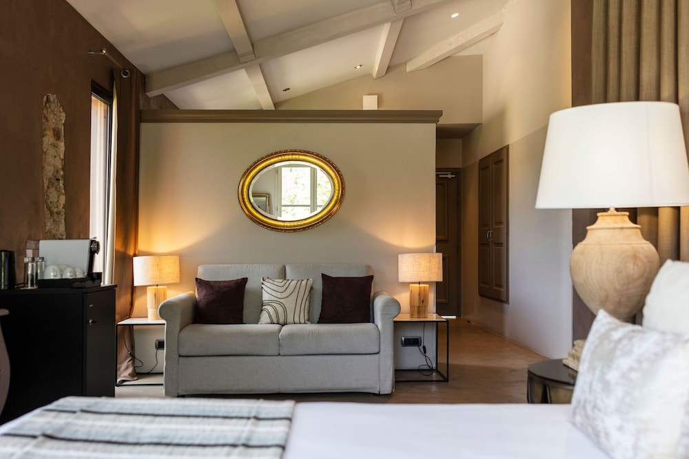 Double Room (Elegance)