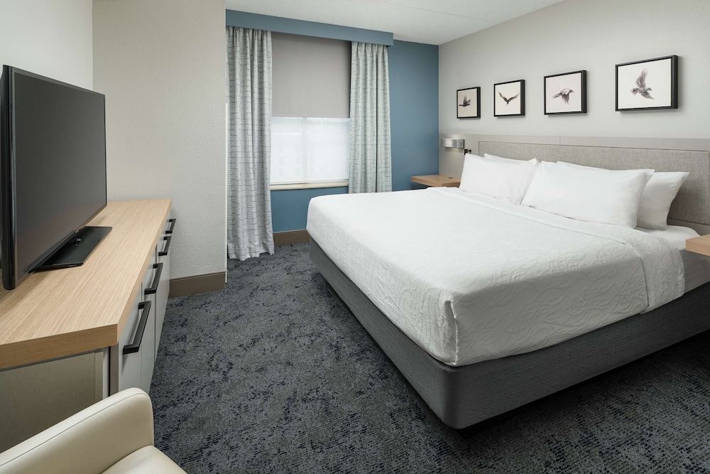 Junior Suite, 1 King Bed - Photo 3