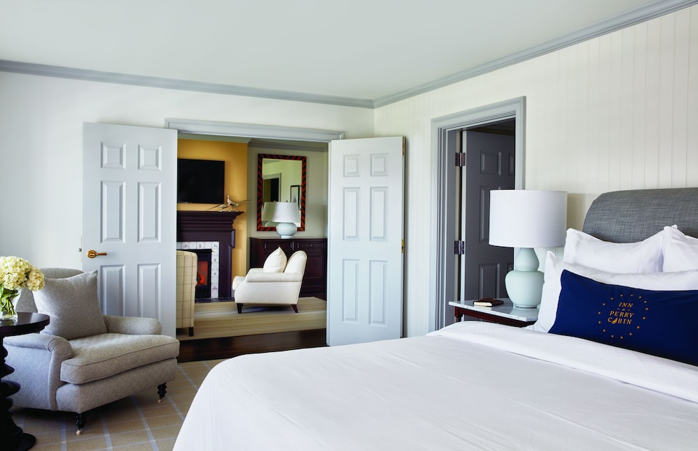 Suite, 1 Bedroom (Water View) photo 1