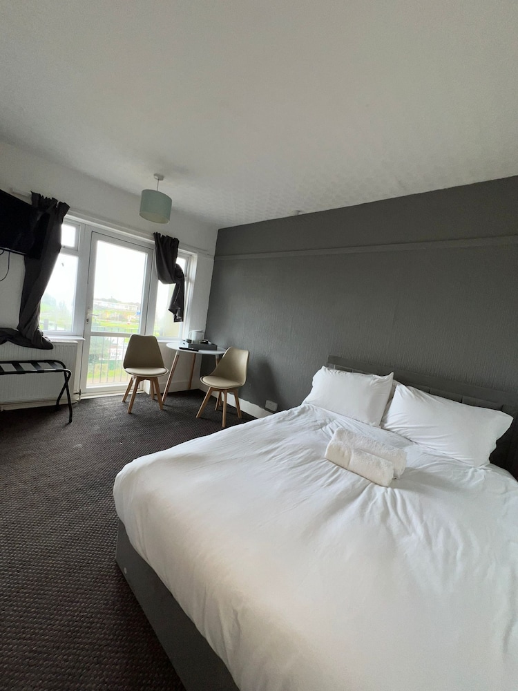 Standard Double Room, Ensuite
