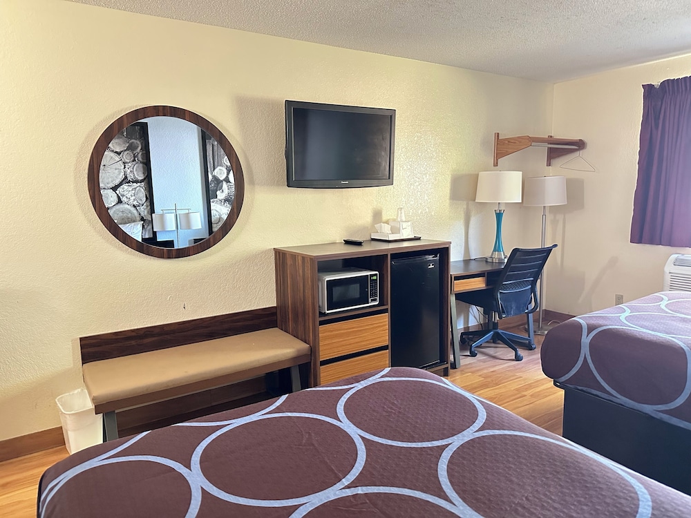 Room, 2 Double Beds, Non Smoking - Photo 3