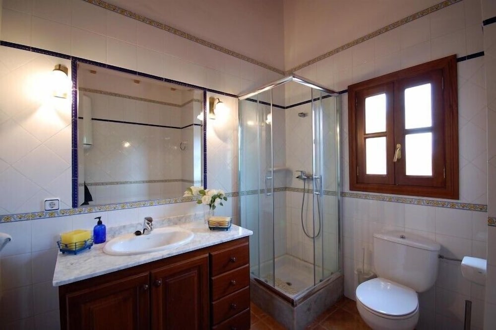 Villa, 5 Bedrooms, Private Pool photo 3