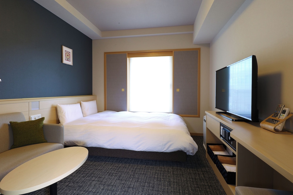 Basic Double Room, Non Smoking photo 3