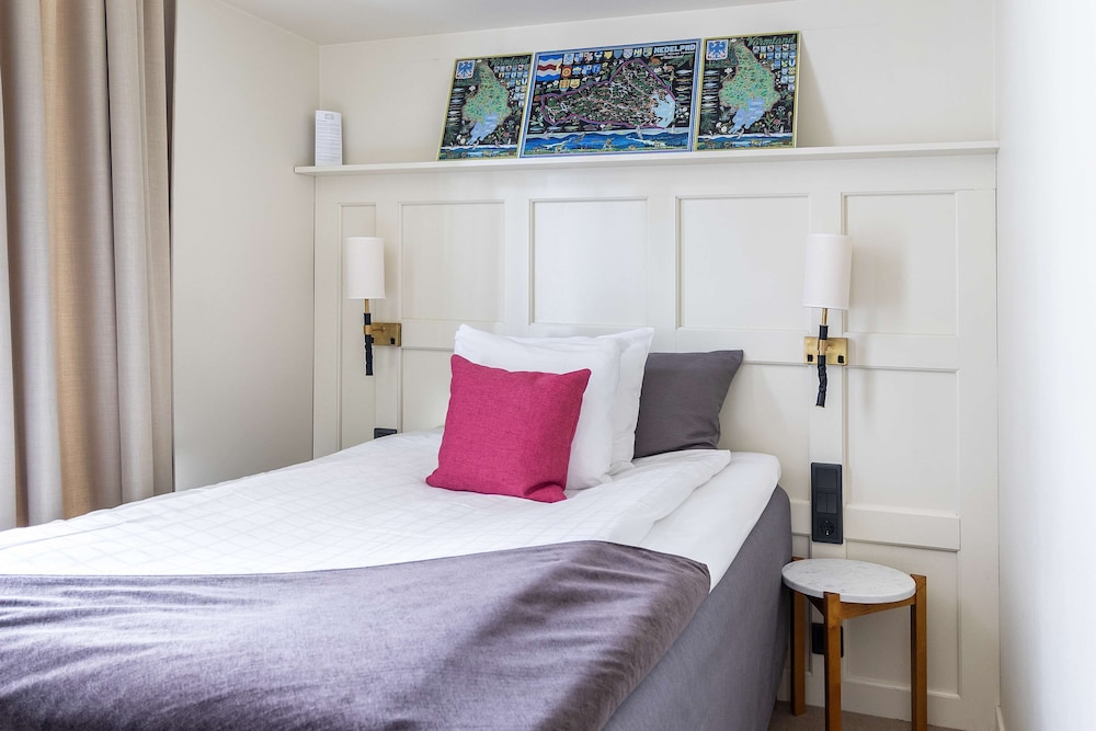 Standard Room, 1 Twin Bed, Non Smoking - Photo 6