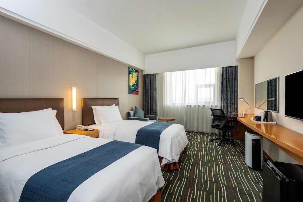 Room (Specialty)