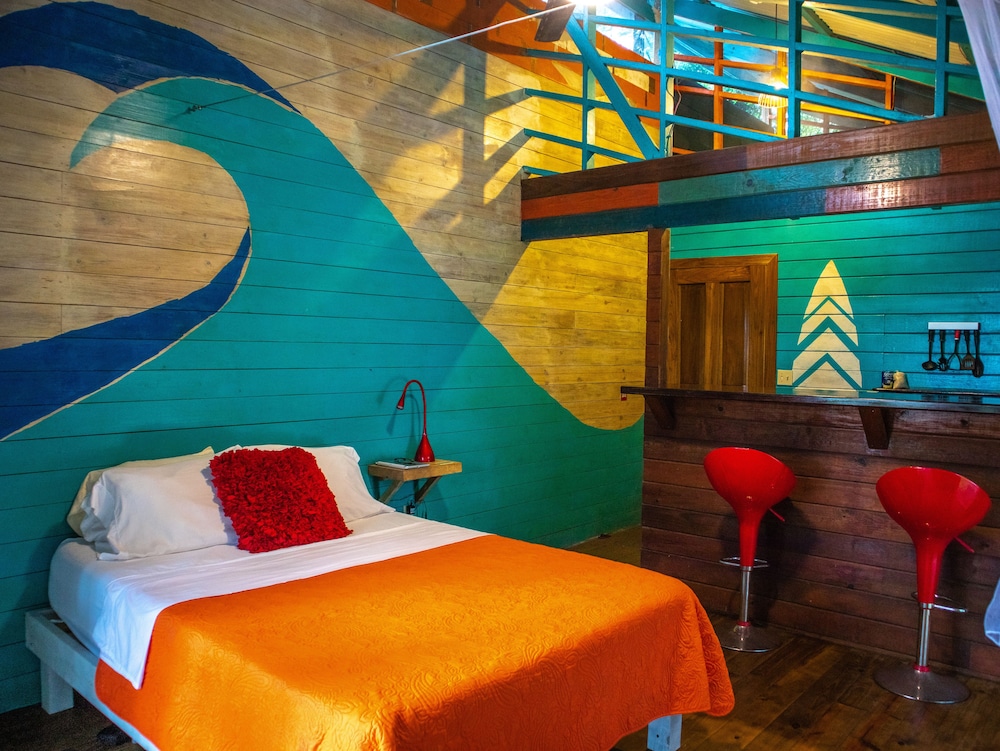 Panoramic Studio, 1 Queen Bed, Non Smoking photo 2