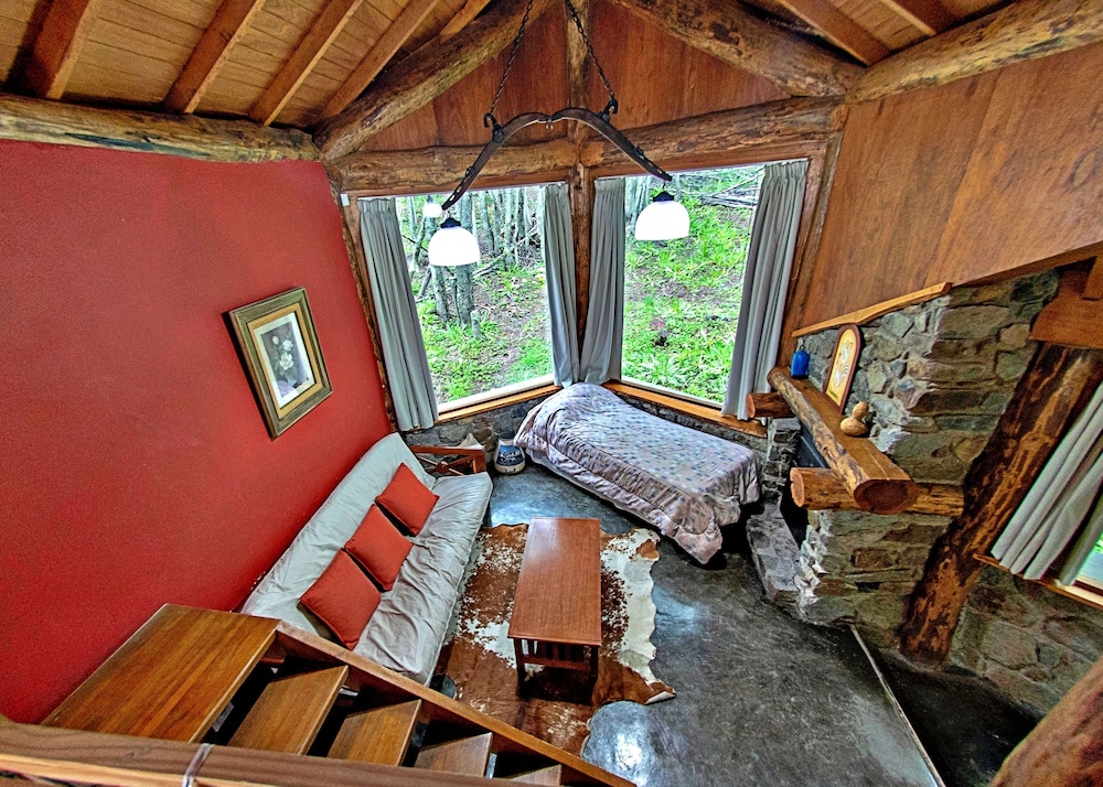 Cabin, Jetted Tub photo 2