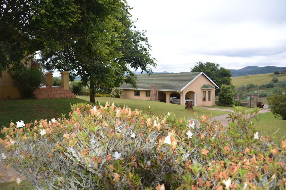 Family Bungalow photo 1