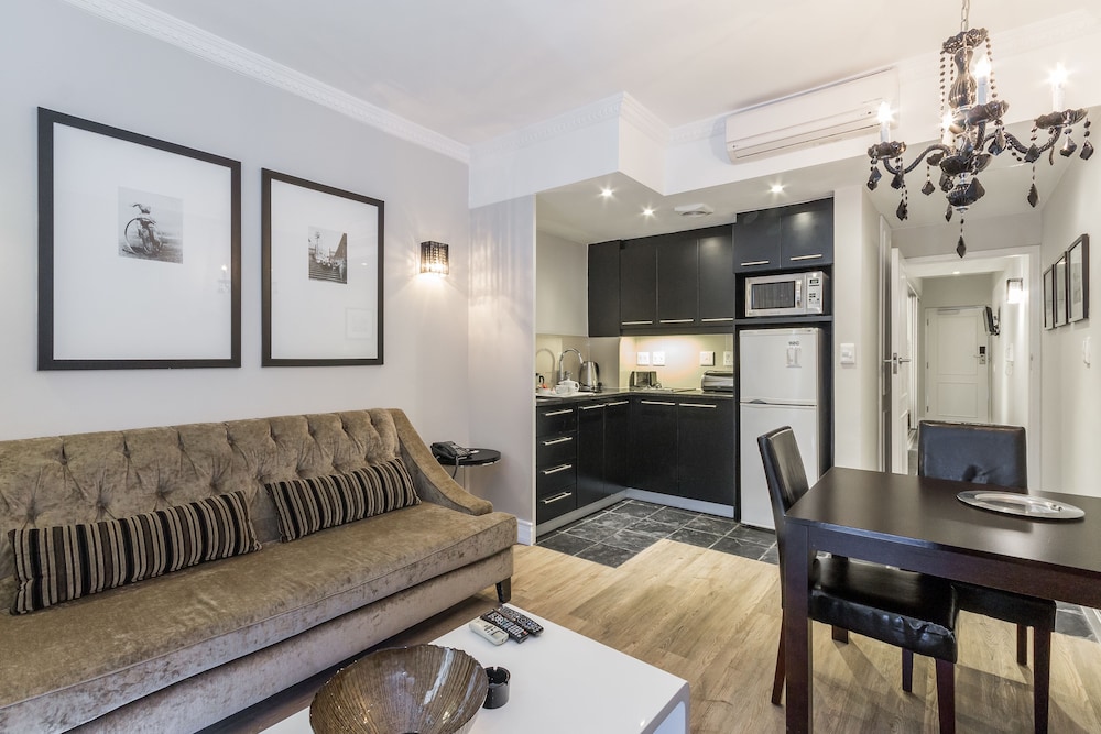 Luxury Apartment, 1 Bedroom - Photo 6