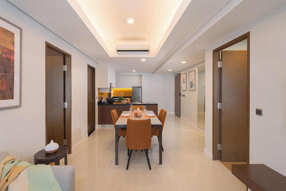 Premier Suite, 2 Bedrooms - Photo 3