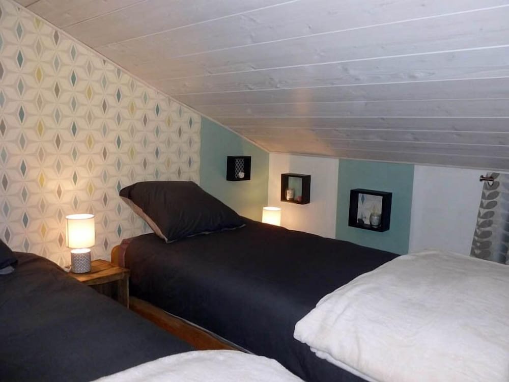 Classic Double Room, Ensuite, Garden View