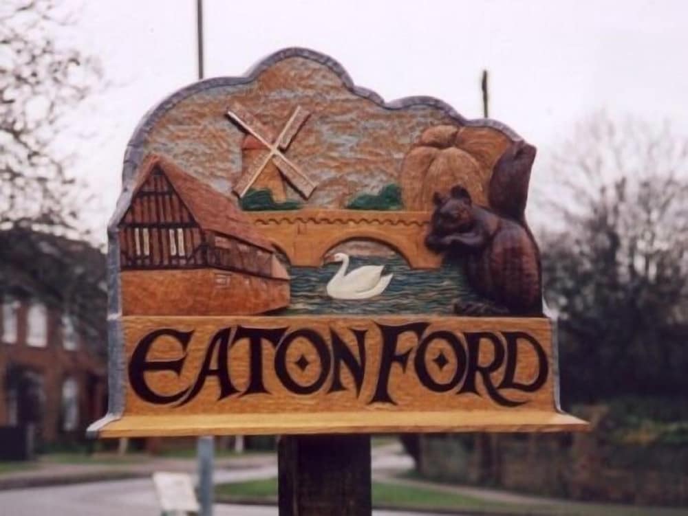 Suite, Private Bathroom (Eaton Ford Green )