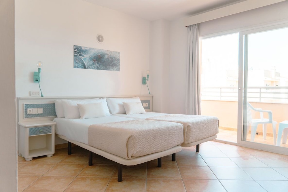 Double Room, Terrace - Photo 3