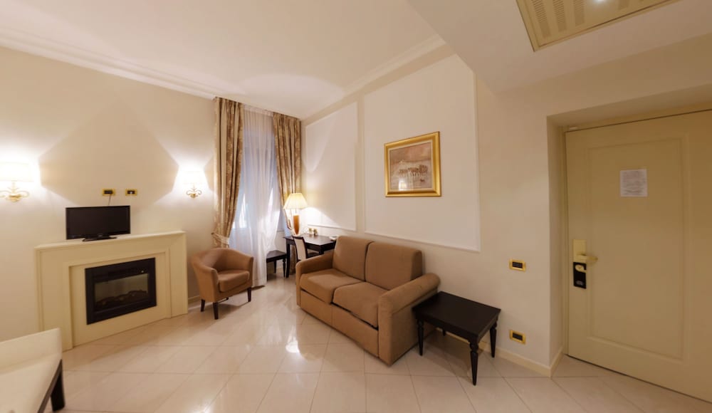 Deluxe Room, City View (beach access included)