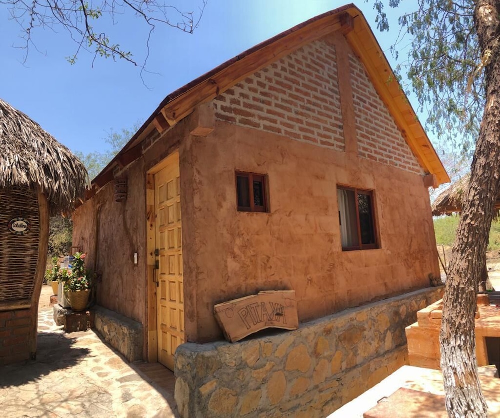 Classic Cabin, 2 Queen Beds, Accessible, Ground Floor photo 1