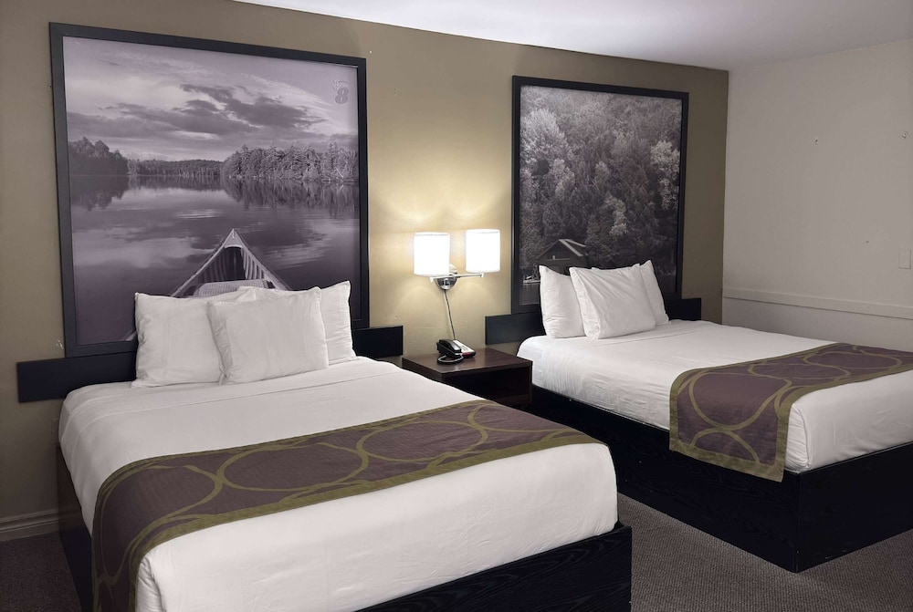 Suite, 2 Queen Beds, Non Smoking - Photo 2