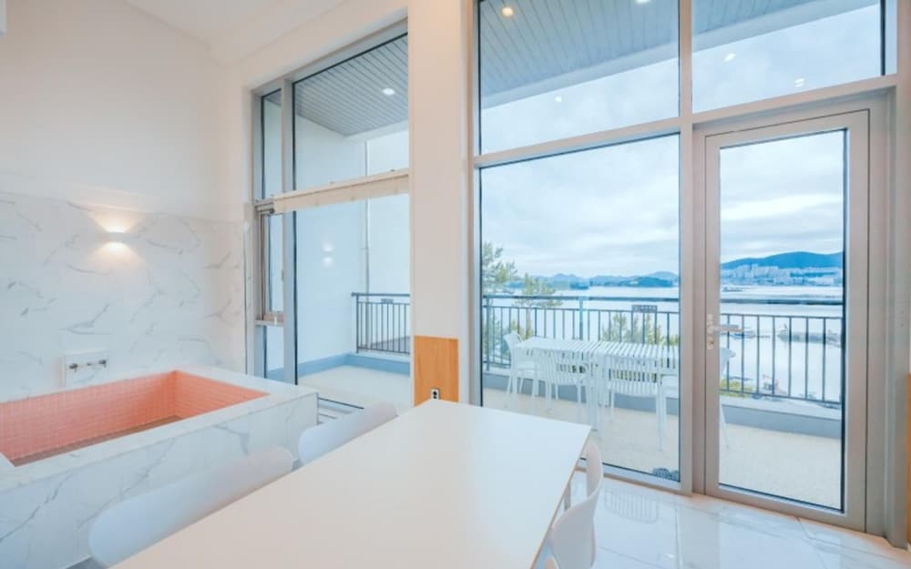 Room (Ocean Spa (duplex))