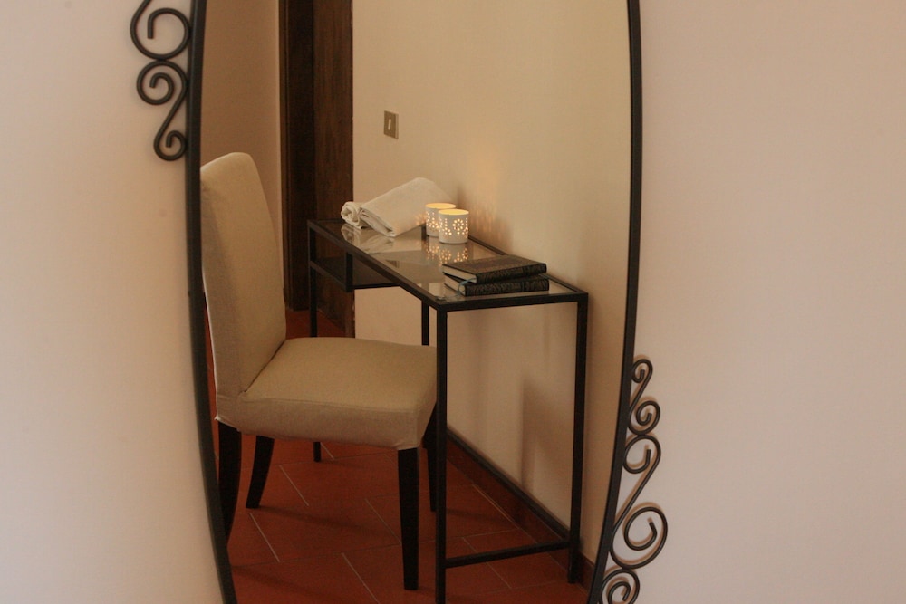 Classic Double or Twin Room, Garden View photo 2
