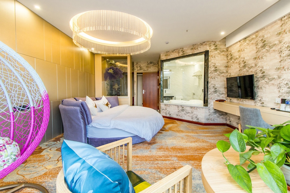 Cloud Theme Room