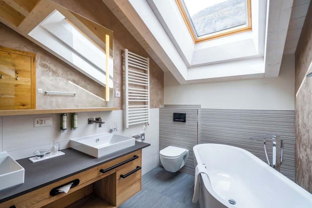 Deluxe Double Room - Photo 6