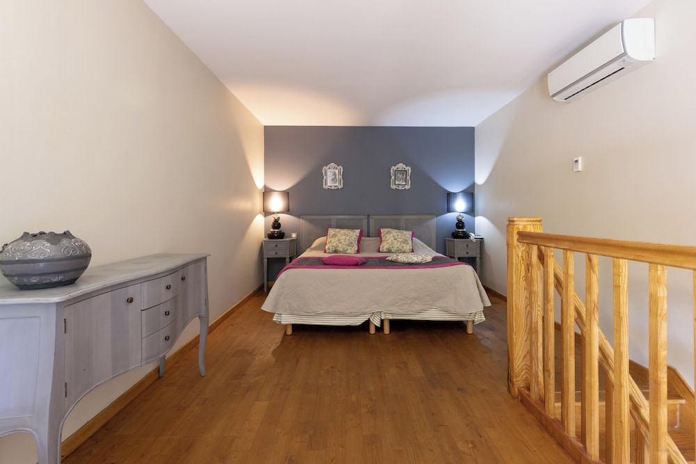 Loft photo 2