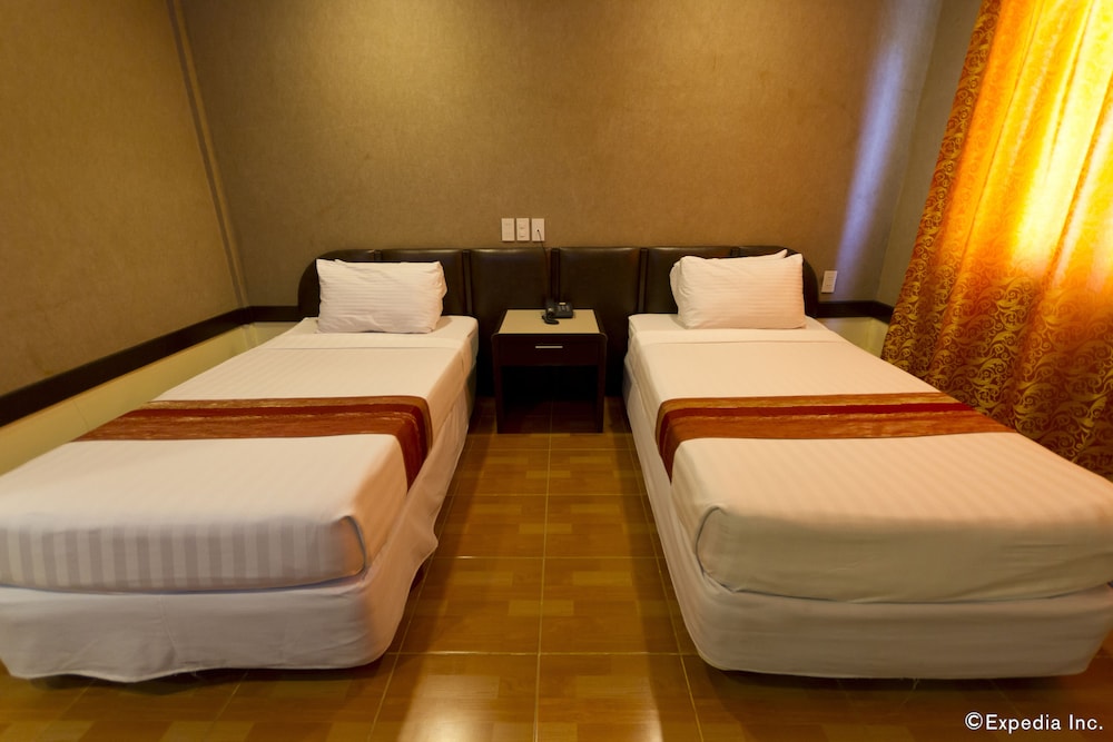 Deluxe Room - Photo 8